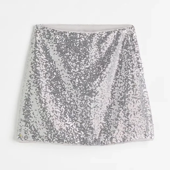 H&M Size 16Y Silver Sequin Sparkle Glamorous Glitter Skirt 🩶✨🤍 - Picture 1 of 3
